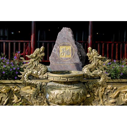 Vị trí tọa lạc và bối cảnh hình thành